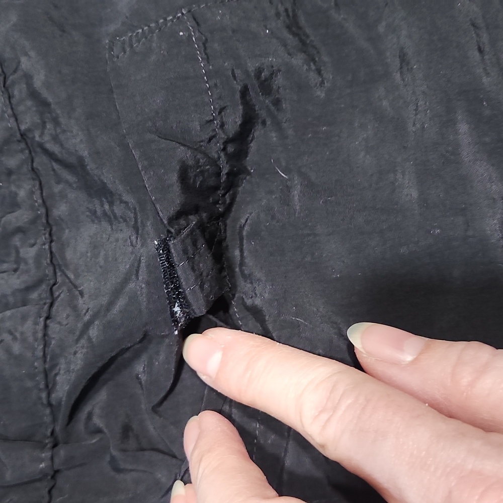Vintage Black Nylon LL Bean Shorts - Picture 5 of 5